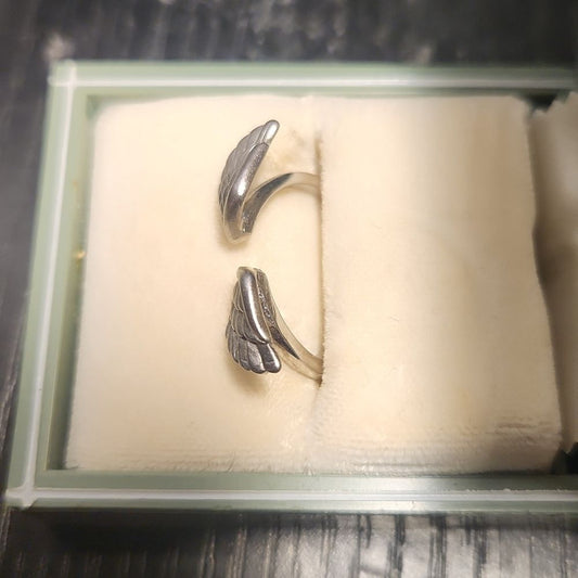 WINGS Vintage Sterling Silver Ring Sz 6