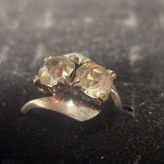 Vintage sterling silver ring sz 5.5