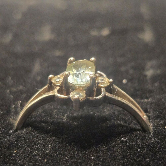 Vintage sterling silver ring sz 8