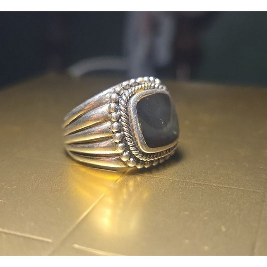 Vintage sterling silver ring sz 5.5