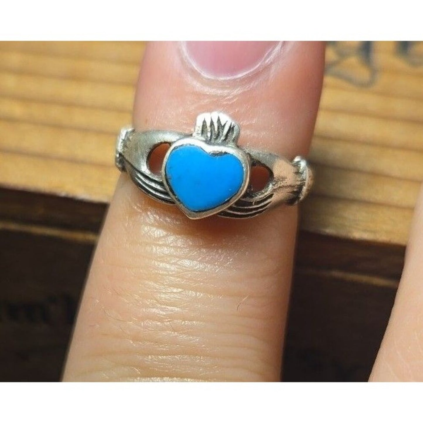 Vintage sterling silver ring sz 2