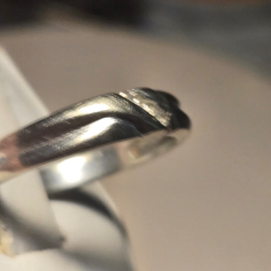 10K White Gold Simple Band Sz 6.5