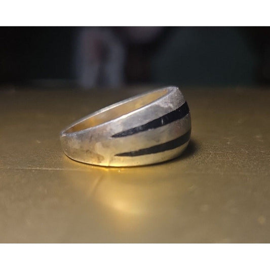 Vintage sterling silver ring sz 6.5