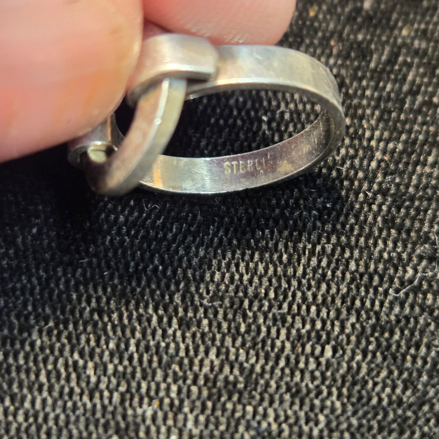Interesting Circular Design Sterling Ring sz 5
