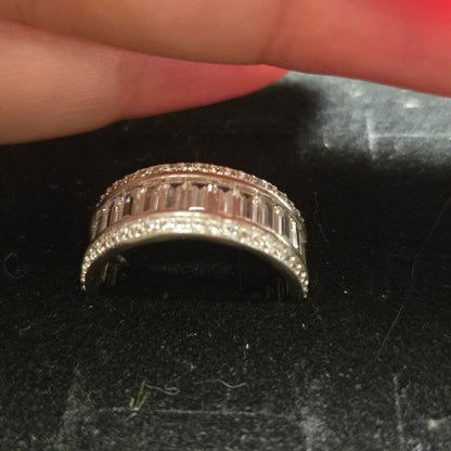 Vintage sterling silver ring sz 8