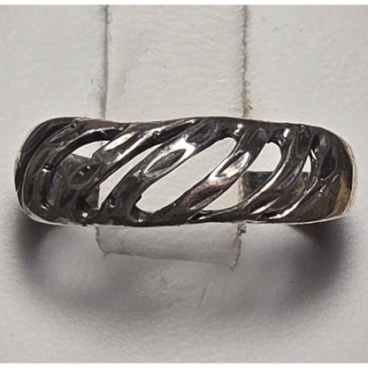 Vintage sterling silver ring sz 7