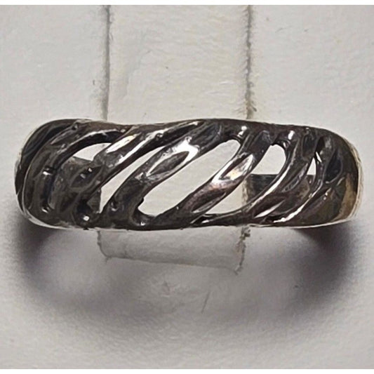 Vintage sterling silver ring sz 7