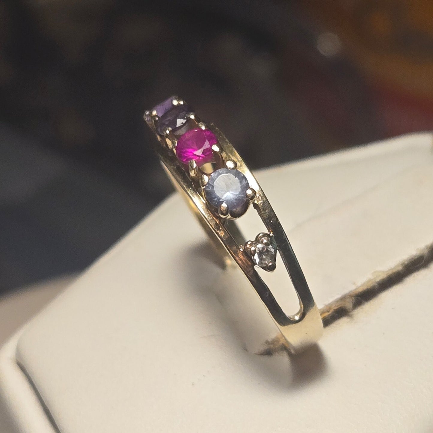 10K Red and Pink Stones Ring Sz 6