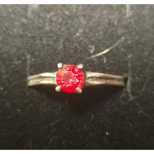 Vintage sterling silver ring sz 7.5