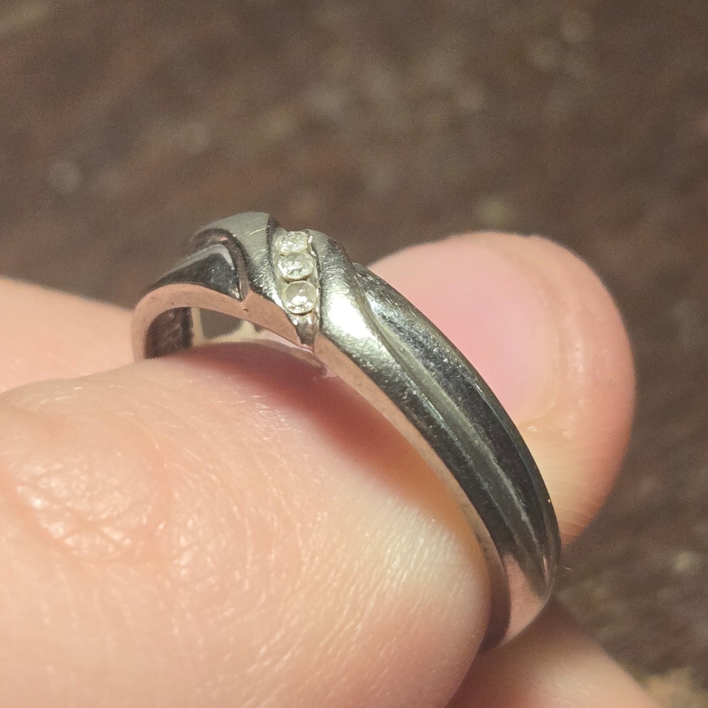 10K White Gold Simple Band Sz 6.5