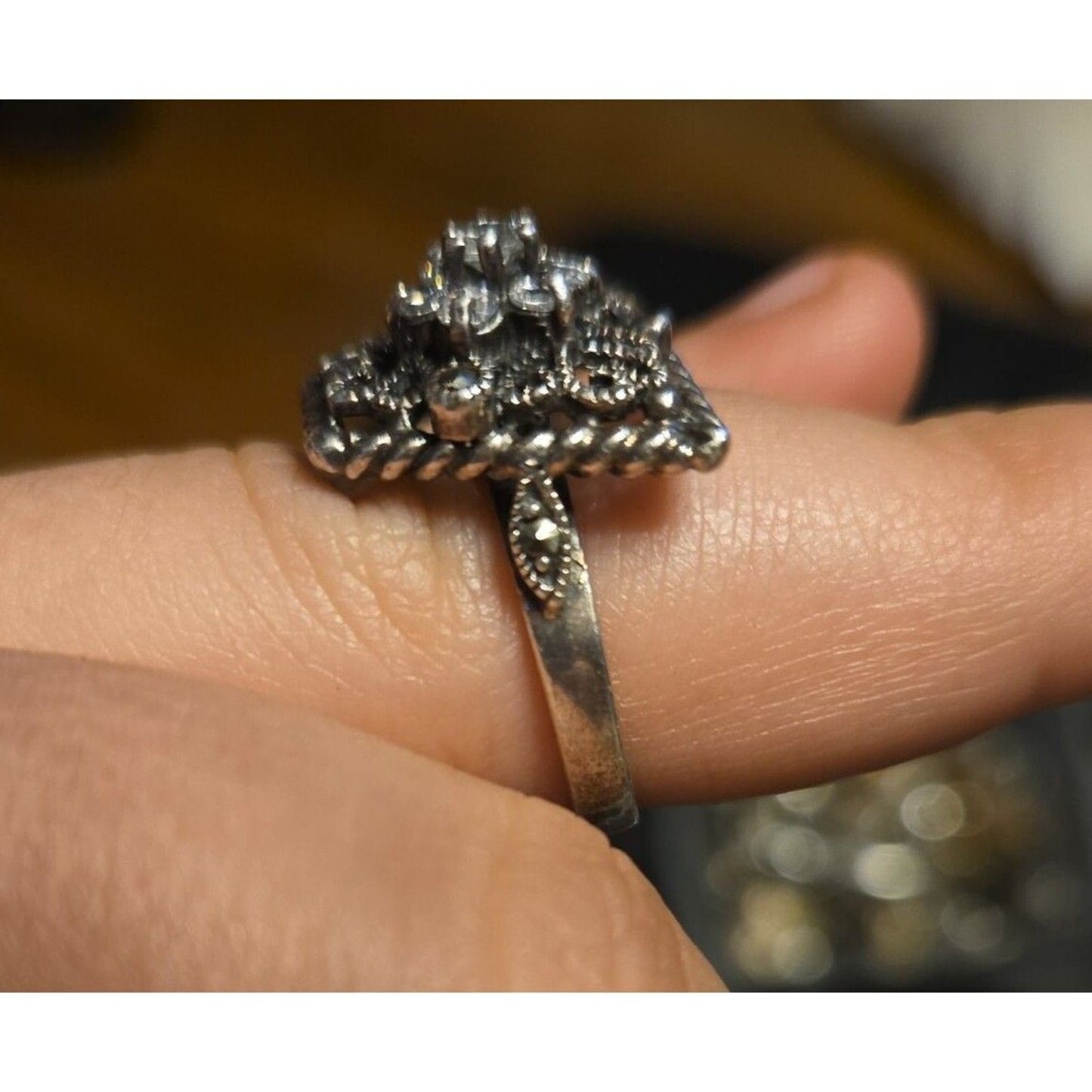 Vintage Sterling Silver Ring Sz 7.5