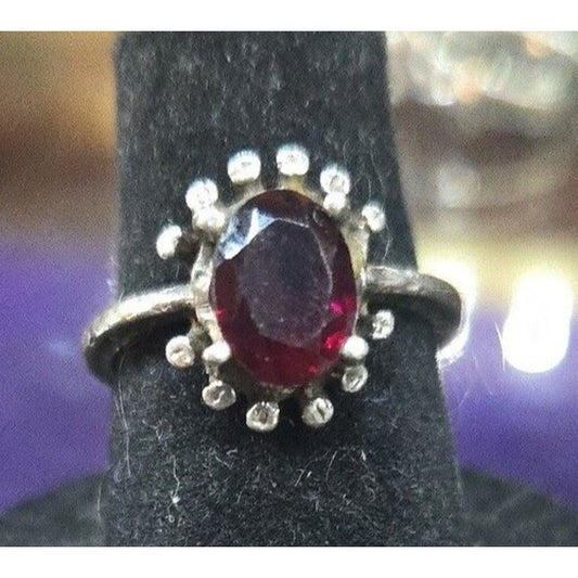 Vintage Sterling Silver Ring Sz 4.5
