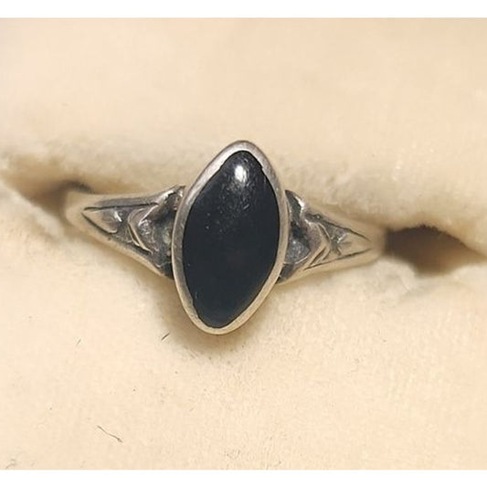 Vintage Sterling Silver Ring Sz 5