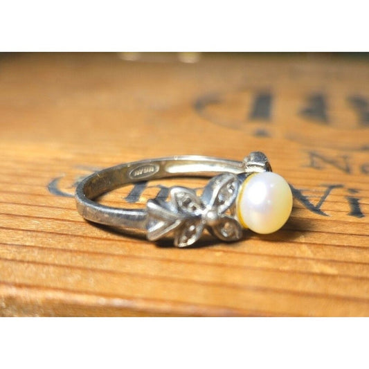 Vintage sterling silver ring sz 8.5