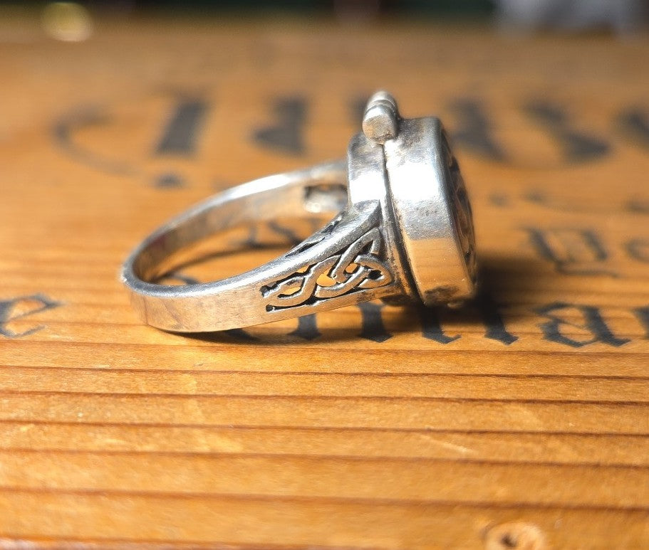 Celtic Poison Ring Vintage sterling silver ring sz 5