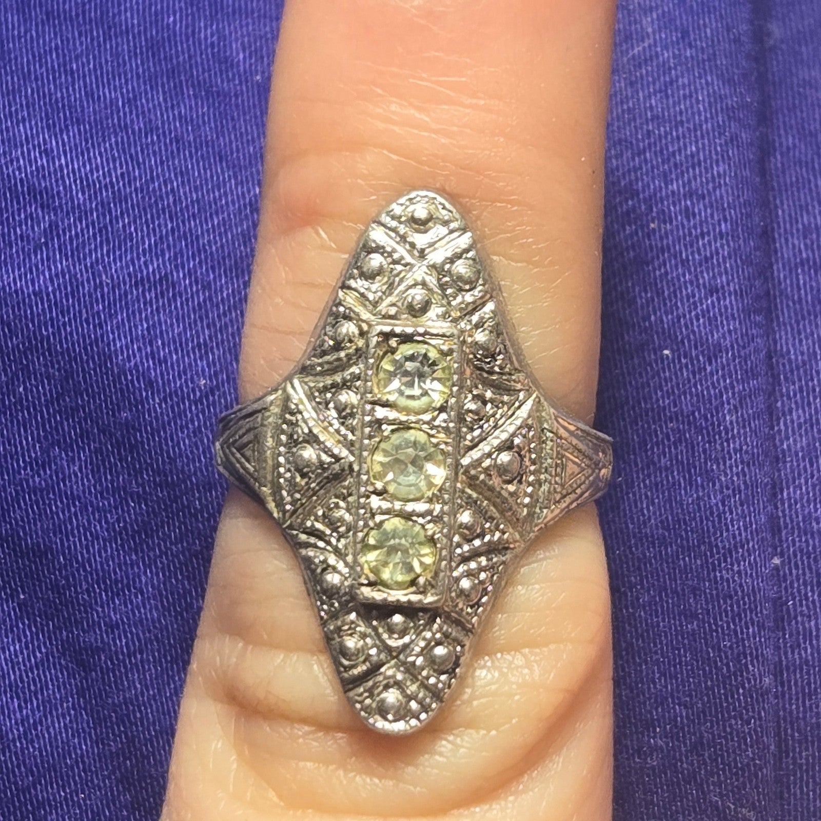 Art deco Vintage Sterling Silver Ring Sz 4