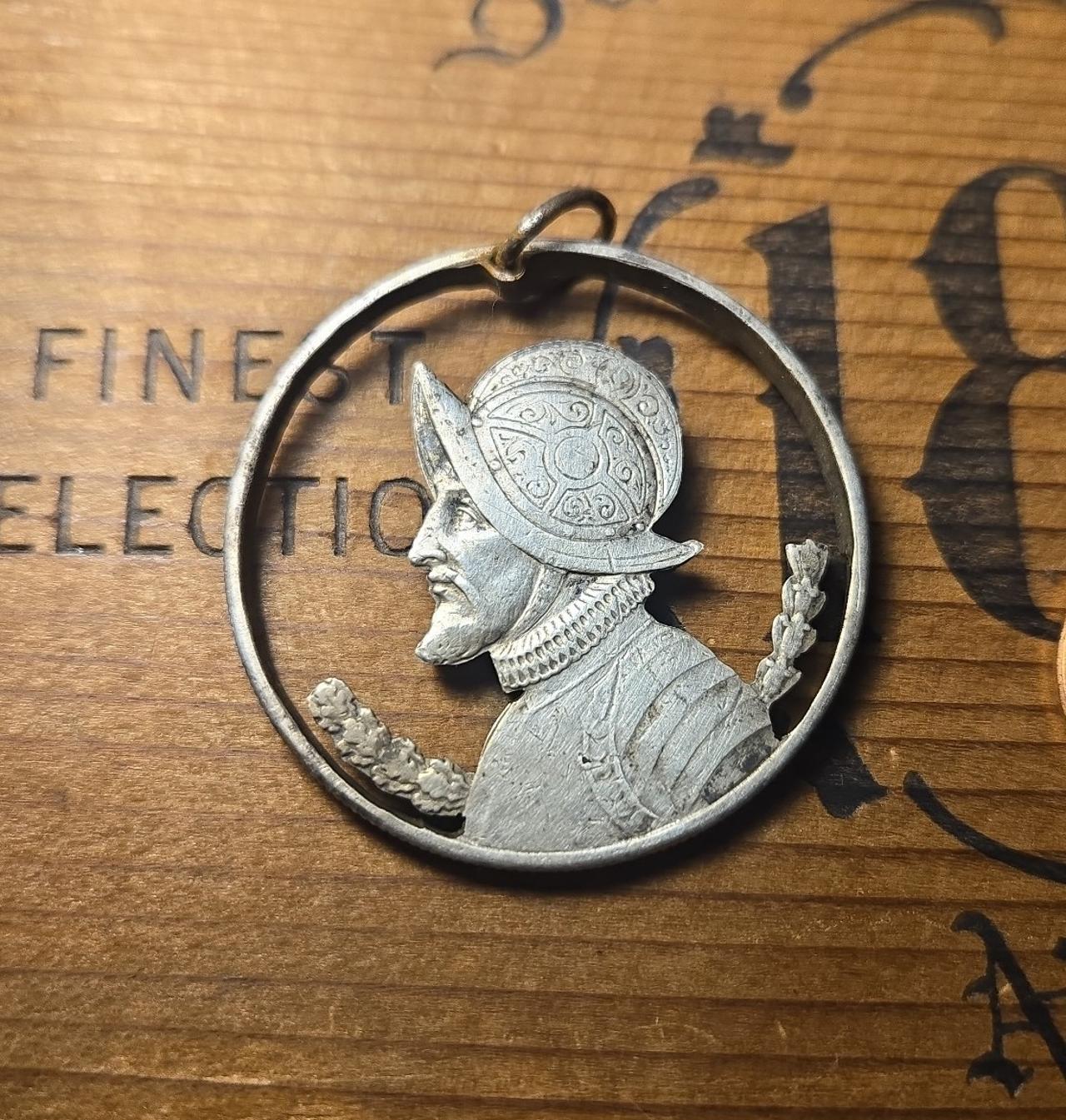 Cut out Panama Balboa Pendant Sterling