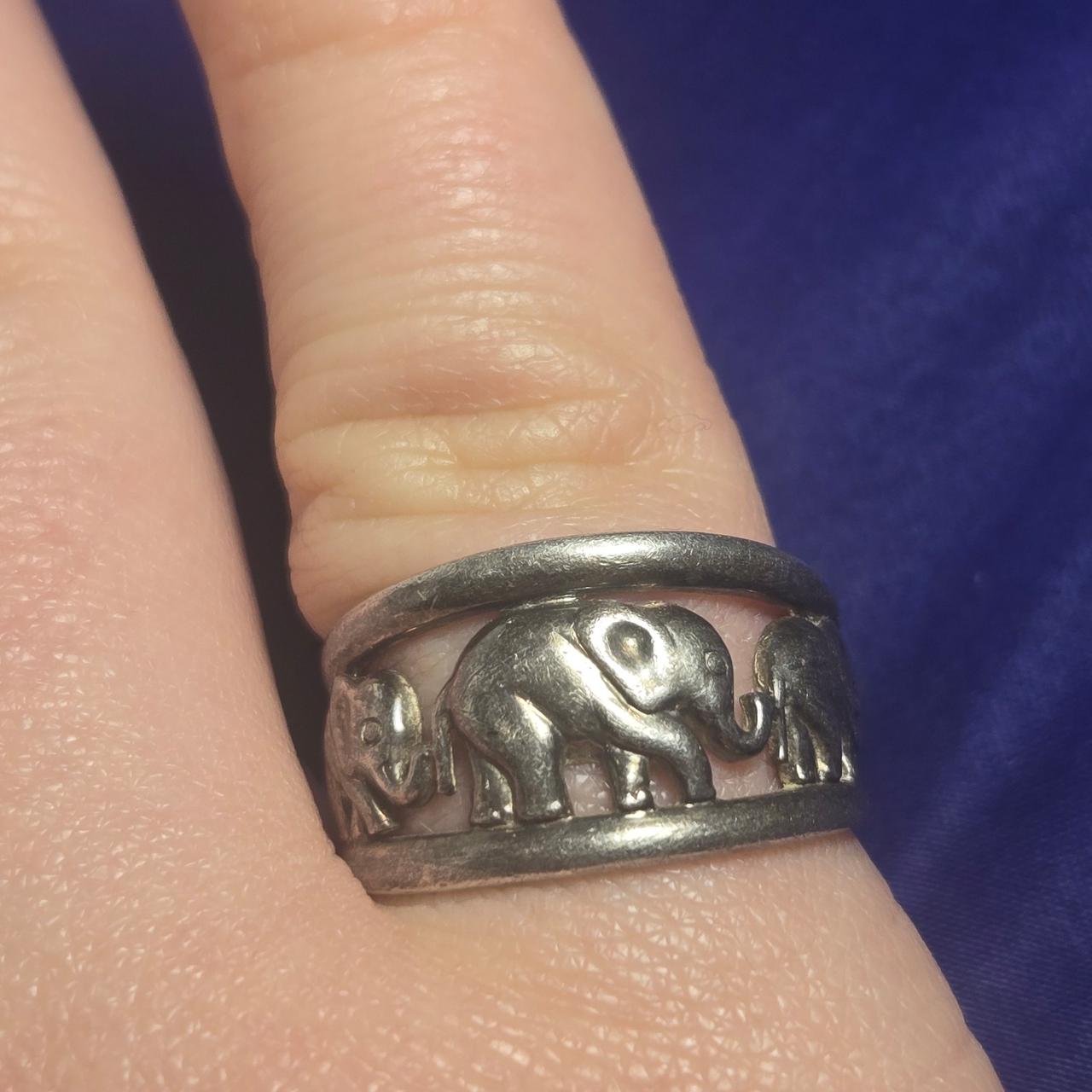 Elephants Vintage Sterling Silver 925 Ring Sz 8.5