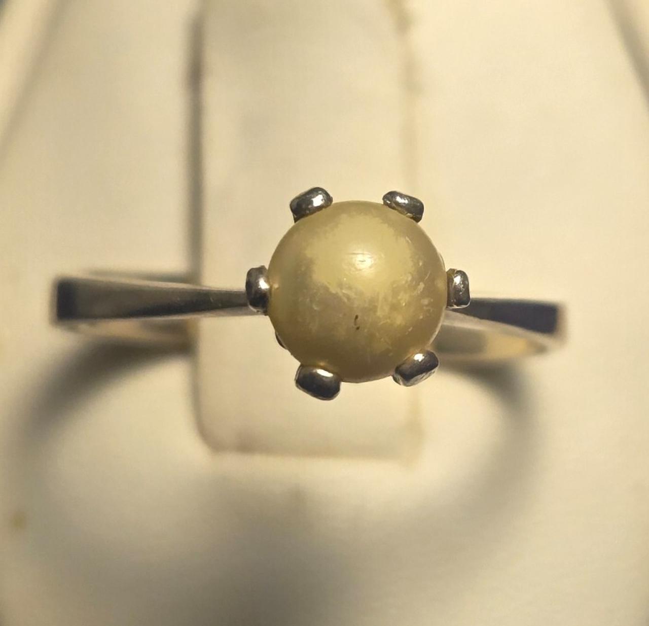 Vintage Sterling Silver 925 Ring Sz 7.5