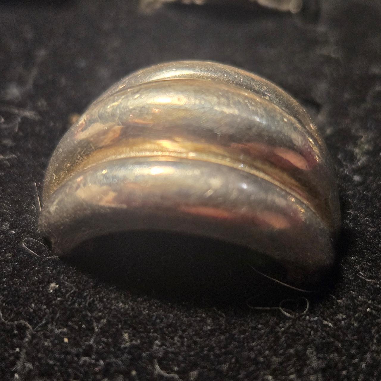 Heavy Vintage sterling silver ring sz 6.5