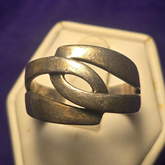 Elle Vintage Sterling Silver Ring Sz 12