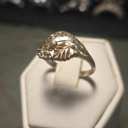 Vintage sterling silver ring sz 7.5