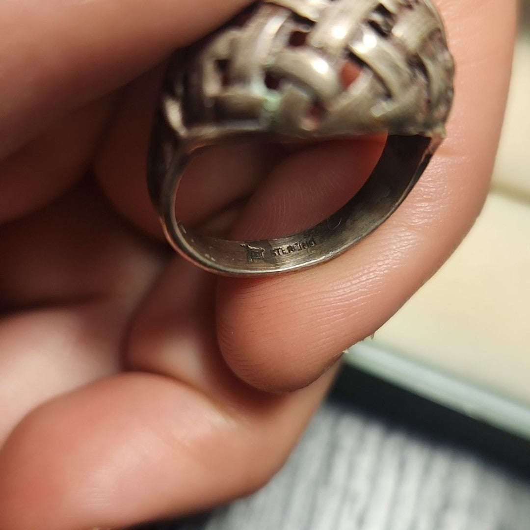 Unique and Old - Vintage Sterling Silver Ring Sz 6