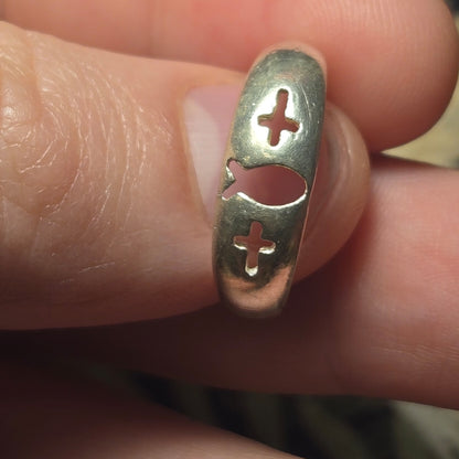 Vintage sterling silver ring sz 5.5