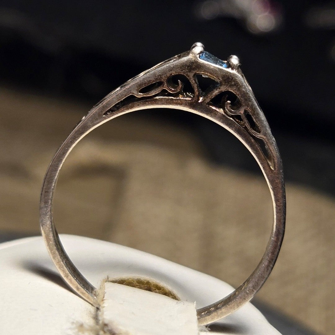 Blue Solitaire vintage sterling silver ring sz 10