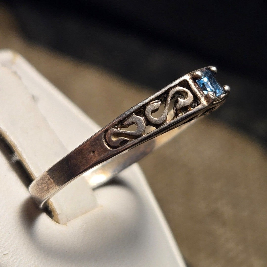 Blue Solitaire vintage sterling silver ring sz 10