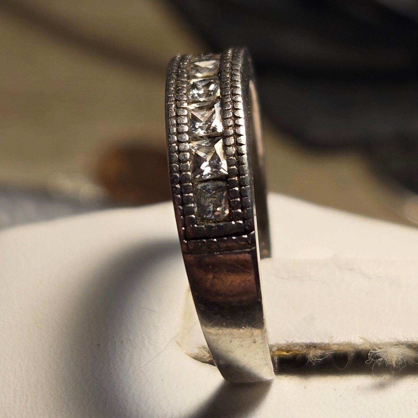 Sparkly inlaid band vintage sterling silver ring sz 7