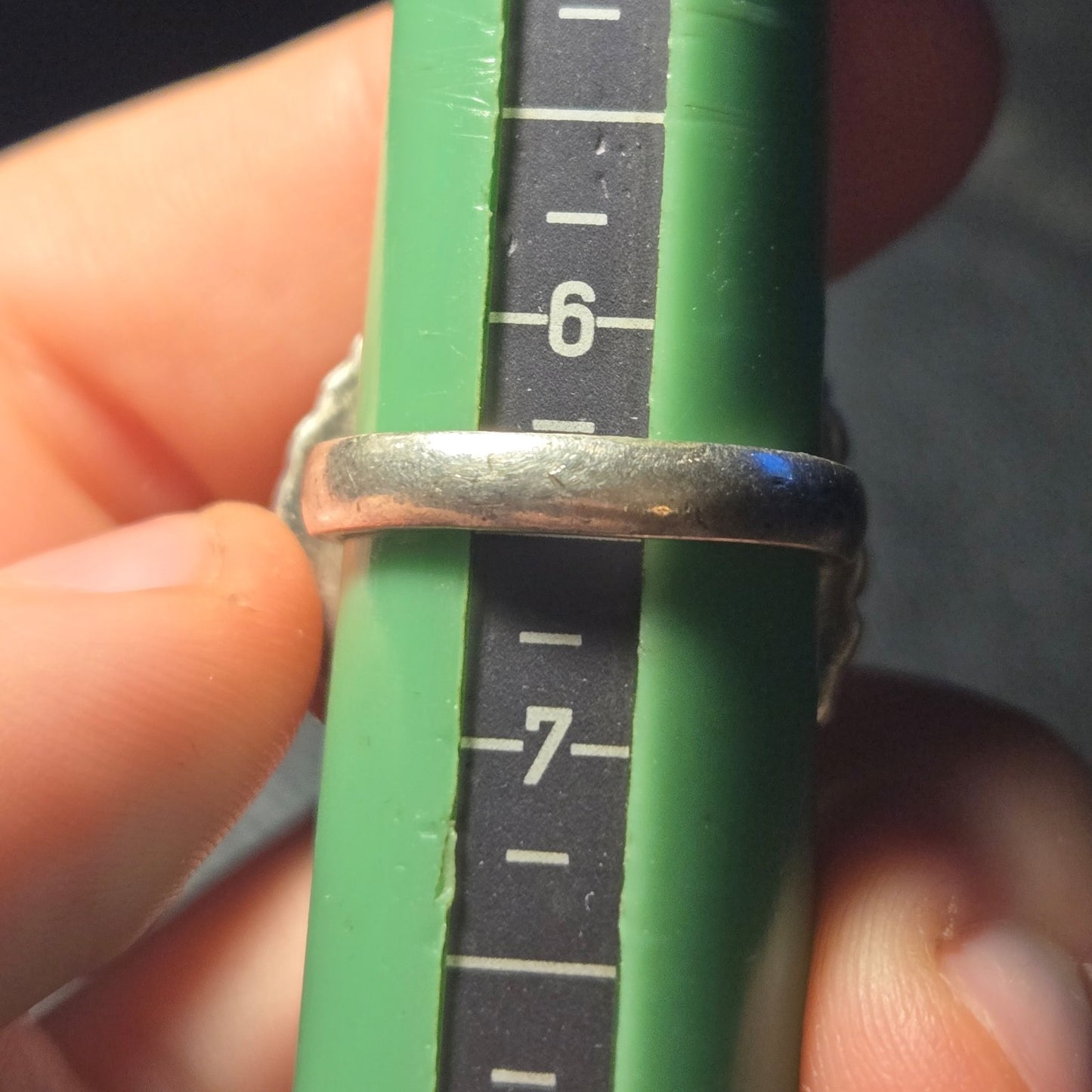 Blue white stone Vintage Sterling Silver Ring Sz 6.5