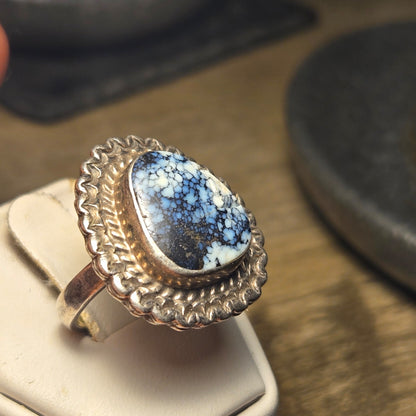 Blue white stone Vintage Sterling Silver Ring Sz 6.5