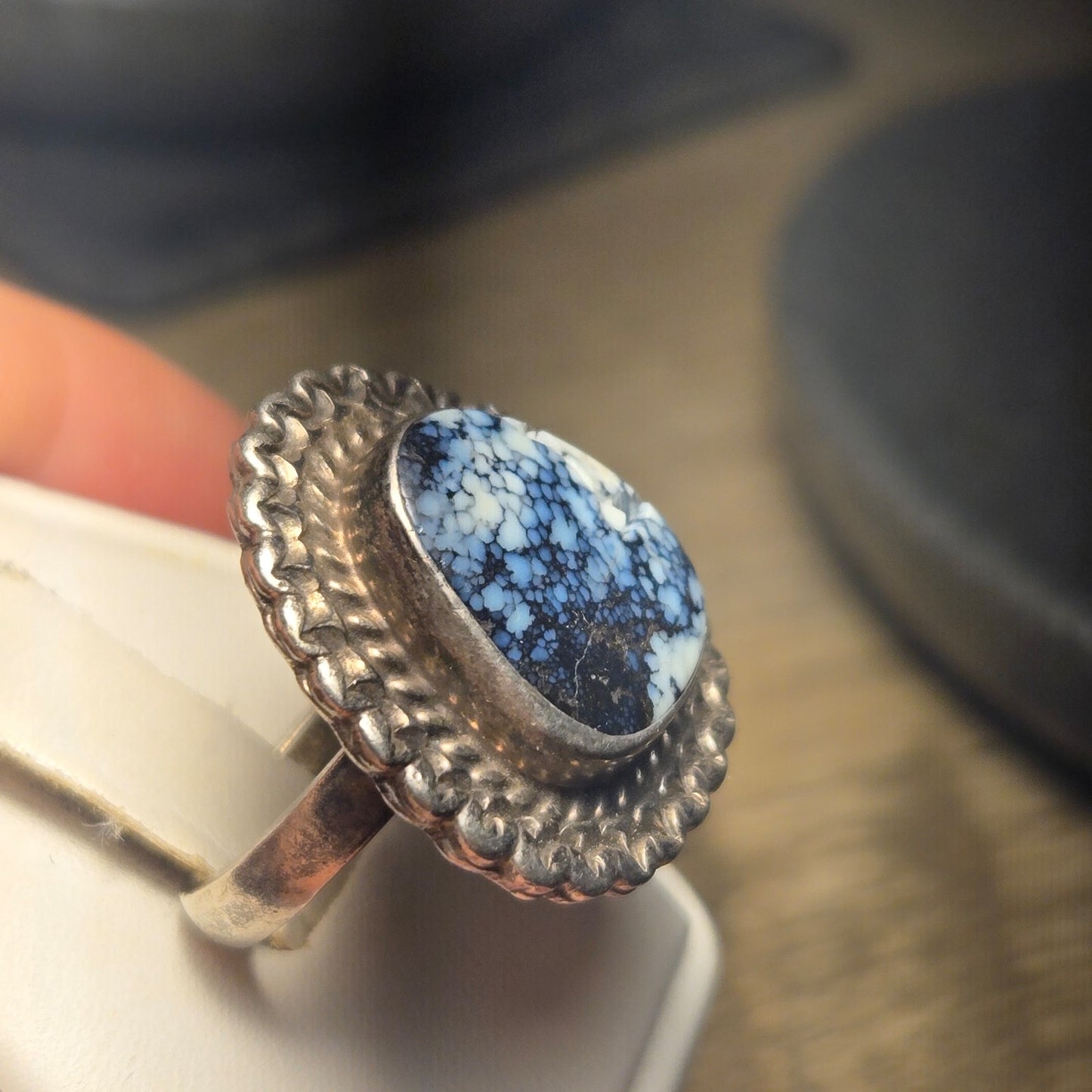 Blue white stone Vintage Sterling Silver Ring Sz 6.5