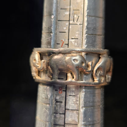 Cute Sterling Silver Elephant Ring sz 7.5