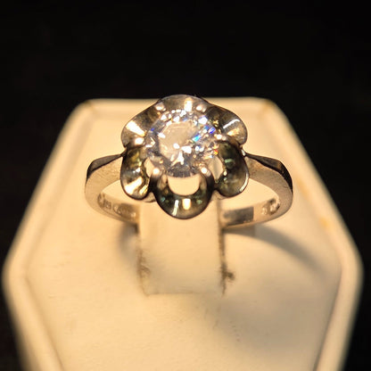 Small White Stone Sterling Silver Ring sz 8