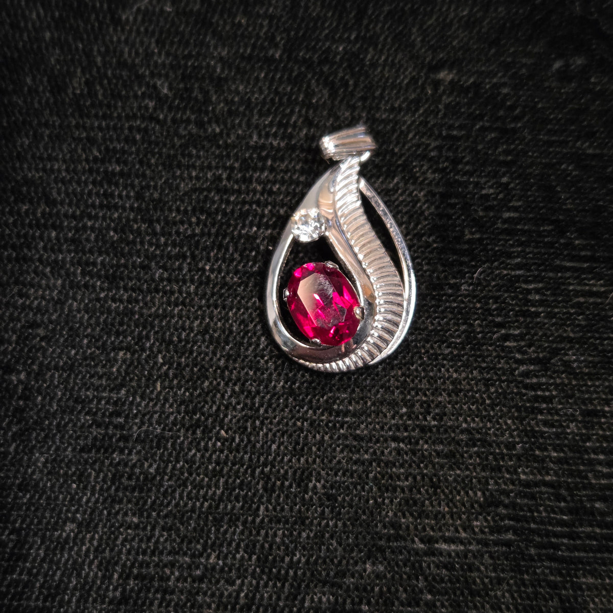 Van Dell Sterling Pendant with Ruby Like Stone