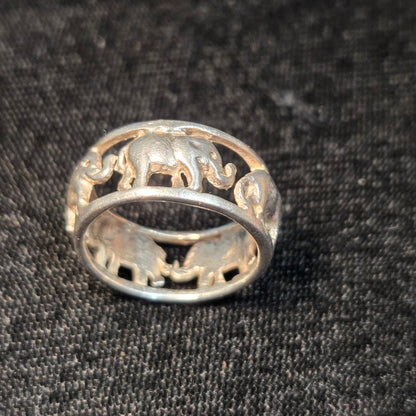 Cute Sterling Silver Elephant Ring sz 7.5