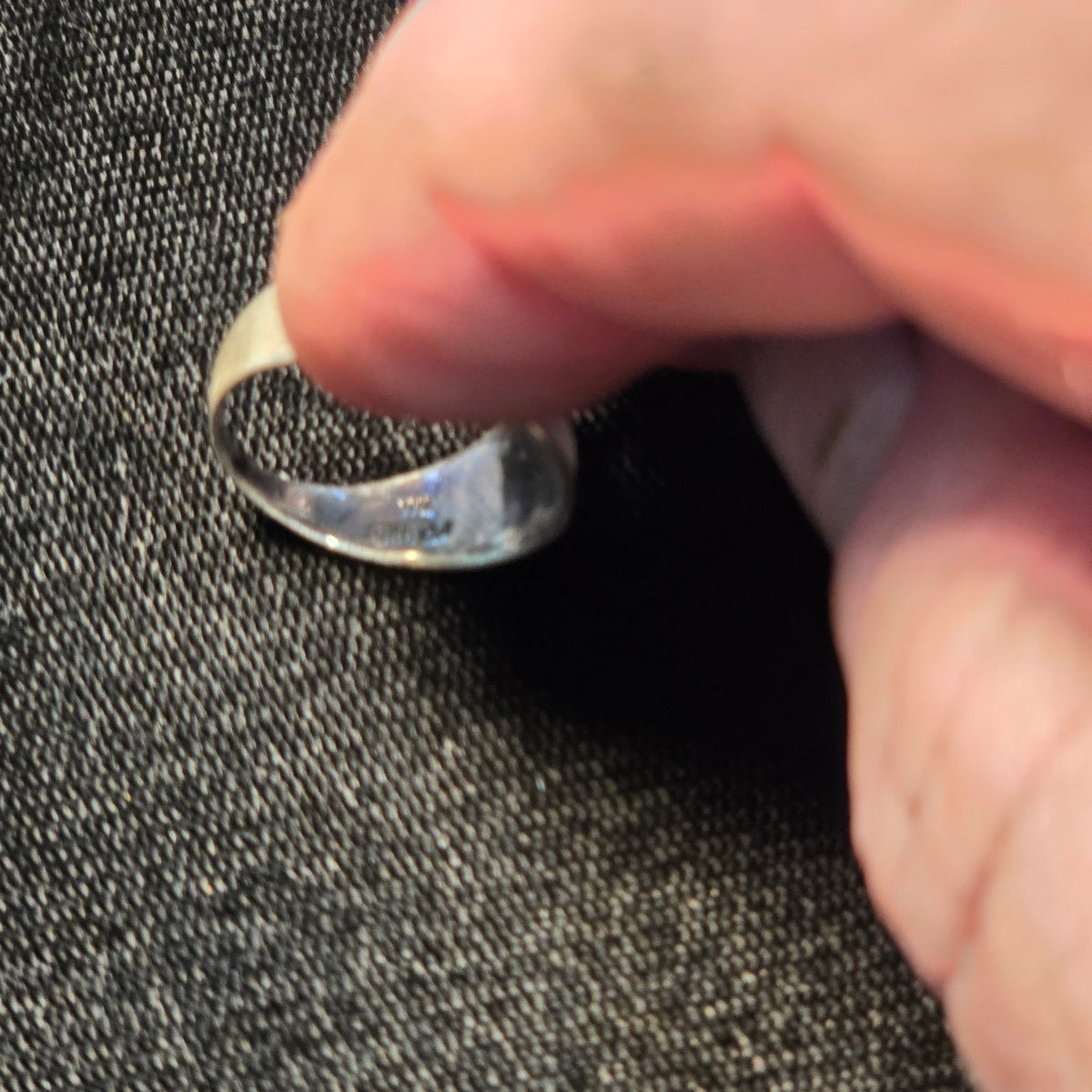 Mother of Pearl Sterling Silver Ring sz 6.5